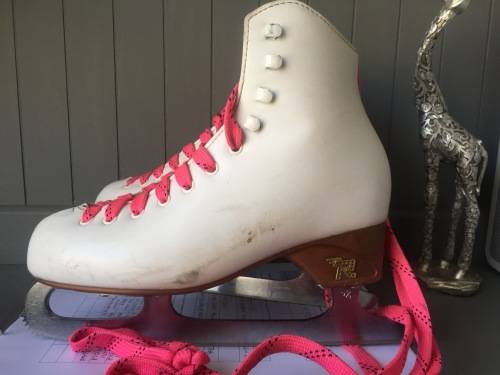 Ice Skates Size 5