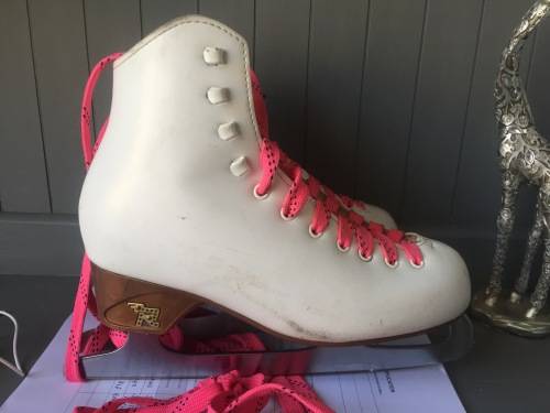 Ice Skates Size 5