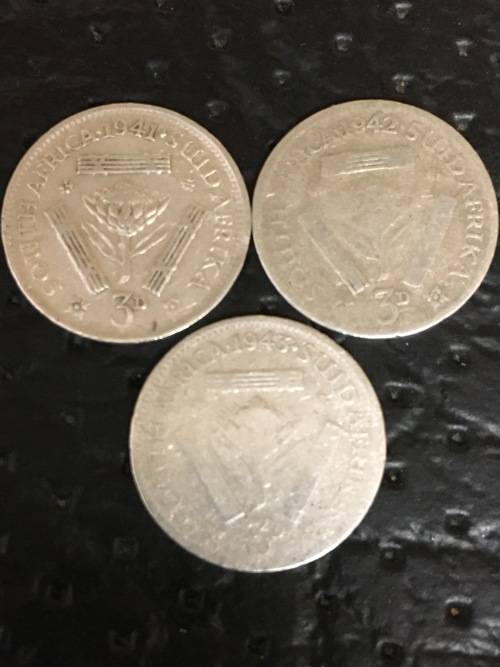 COLLECTION OF 3 THREEPENCE (1941, 1942 & 1943)