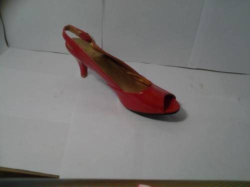 Red Medium Heel Size 7