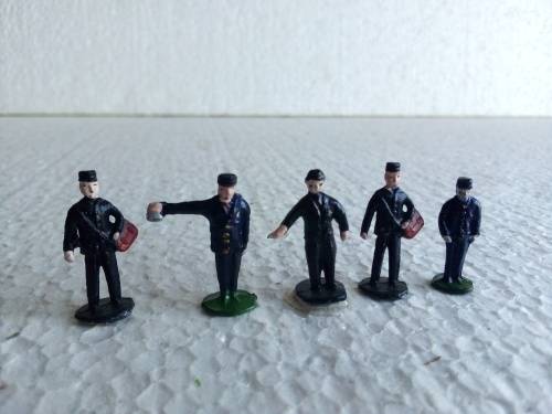HO METAL RAILWAY MEN
