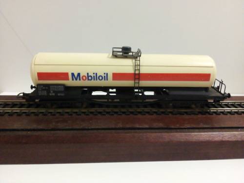 LIMA MOBILOIL TANKER