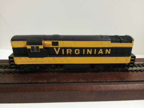 BACHMANN HO/OO SCALE VIRGINIAN FM H16-44 DIESEL