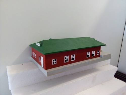 HO SCALE BACHMANN STATION