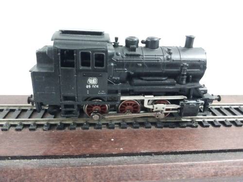 HO/OO SCALE MARKLIN 060 DB STEAM LOCOMOTIVE