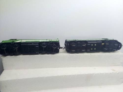 HO/OO SCALE ATHEARN F7A +B LOCOMOTIVES