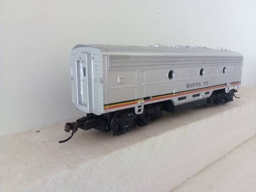 HO/OO SCALE LIFE LIKE DUMMY LOCOMOTIVE