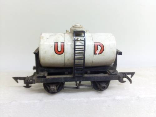 HO/OO SCALE TRI-ANG WAGON