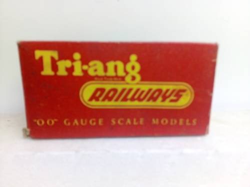HO/OO SCALE TRI-ANG WAGON