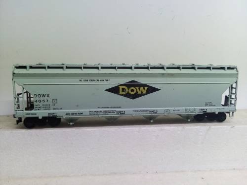 HO/OO SCALE ATHEARN HIGH HOPPER