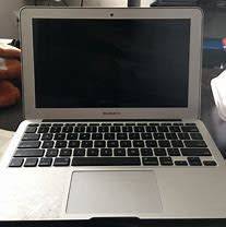 Core i5 Apple Mac-book Air **Immaculate Condition**