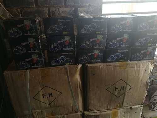 Massive Lot: 295 Flashing Heely Skates