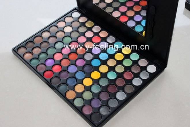 88 Illusion Eyeshadow Palette