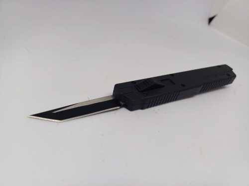 Switch Blade knife