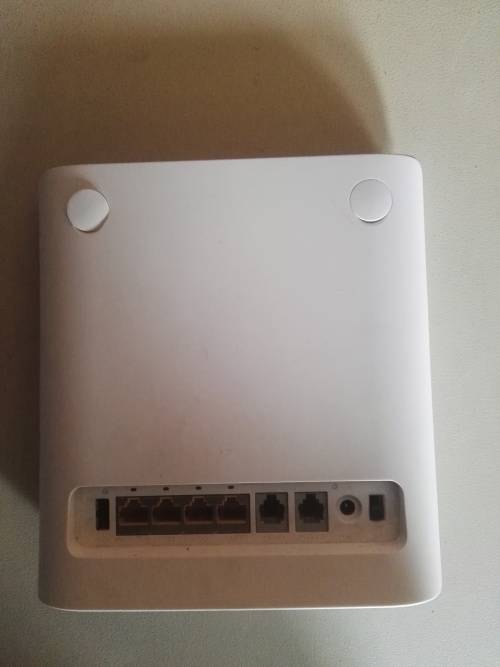 Zte Mf286c 4g lte Router (Takes simcard)