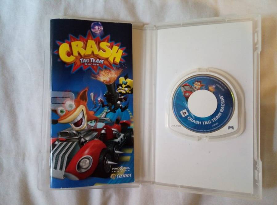 Crash Tag Team Racing (PSP)