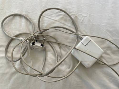 13-Inch MacBook Pro, i5 2.3Ghz, 16GB RAM, 250GB SSD, Early 2011