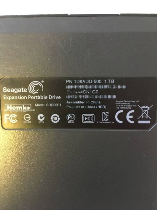 SEAGATE EXPANSION EXTERNAL/PORTABLE DRIVE 1TB / SRD00F1 / GREAT CONDITION