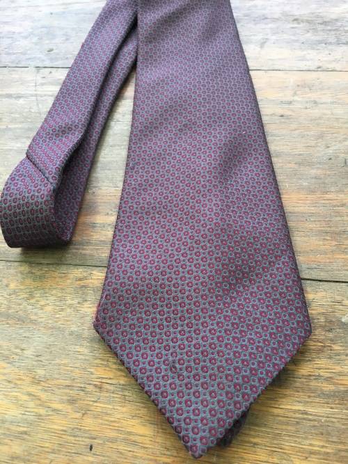 Woolworths Tie
