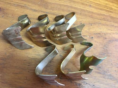 7 x Vintage Rail Hanging Picture Hooks