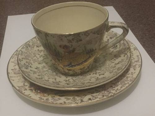 Beautiful Empire Shelton Ivory Trio - England