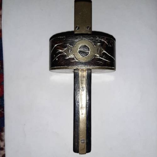 Vintage Marking Gauge with brass inlays - See pictures and description