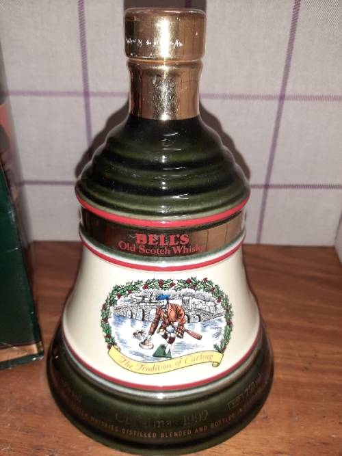 Wade Bell's Whisky Decanter - Empty - Christmas 1992