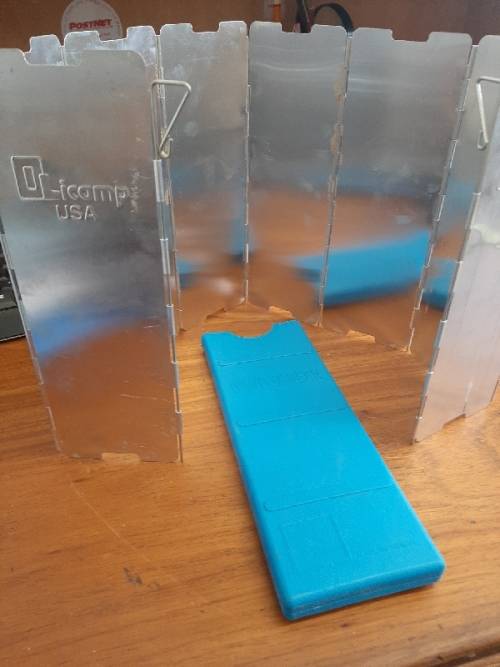 Olicamp USA Windscreen - Camping