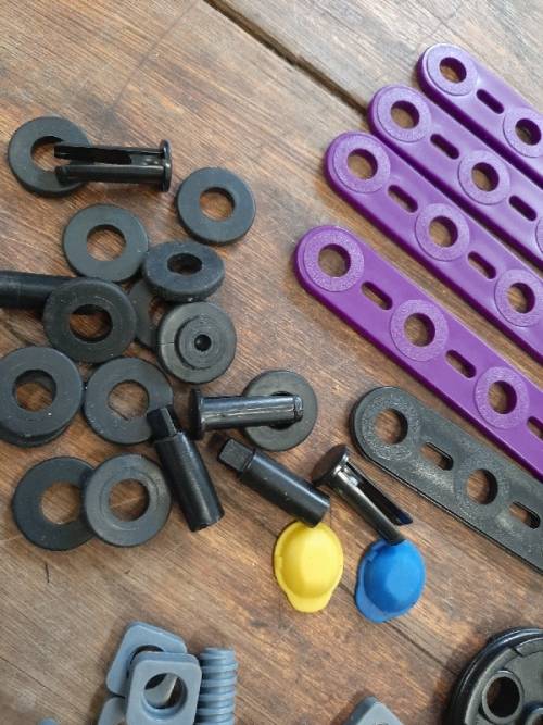 Lot of Genuine Meccano - See pictures