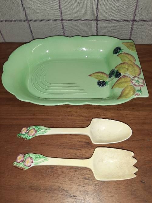 Carlton Ware 3 Piece Dish & Utensils