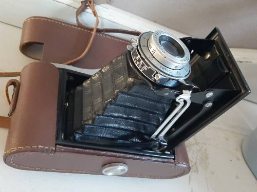 Vintage Zeiss Ikon Nettar - Novar Anastigmat Camera