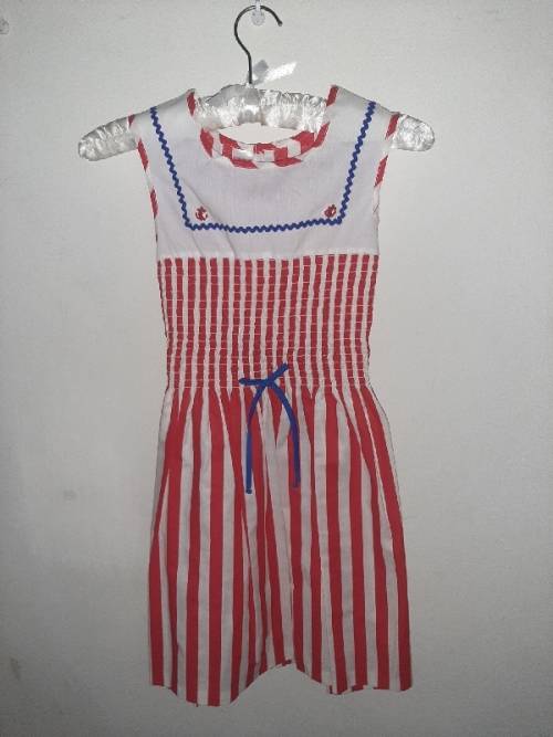 Beautiful Vintage Woolworths Dress - Age 8 Years