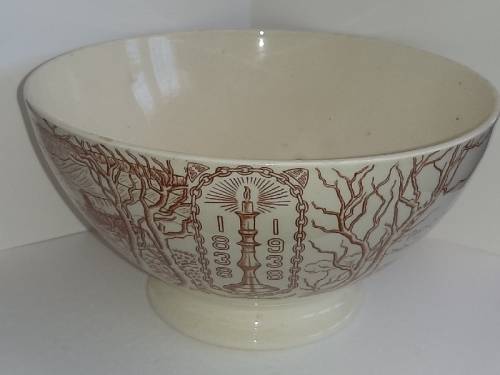 Large 1938 Voortrekker Monument Soup Bowl / Soup Tureen by N.V. de Sphinx - Holland