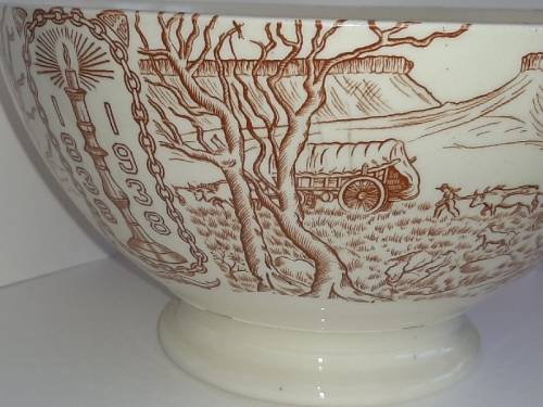 Large 1938 Voortrekker Monument Soup Bowl / Soup Tureen by N.V. de Sphinx - Holland
