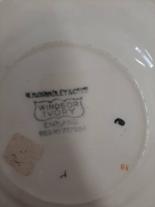 Beautiful Grindley Windsor Ivory Small Plate - England