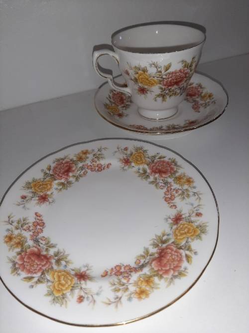 Colclough Bone China Trio - Made in England
