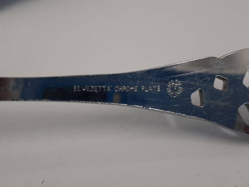 2 x Elwezetta Cake Lifters