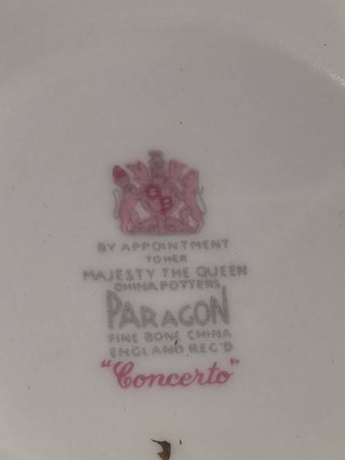 Beautiful Vintage Paragon Concerto Sugar Bowl