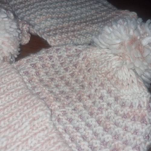 Scarf and Beanie set - 7-10 Years