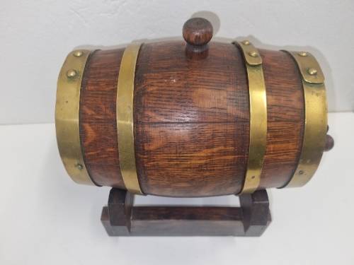 Oak Barrel on stand - Great condition!