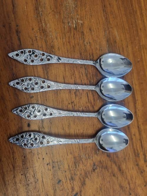 4 x Elwezetta Teaspoons - Chrome Plate