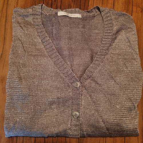 Beautiful Silver Woolworths Knitwear - Size M