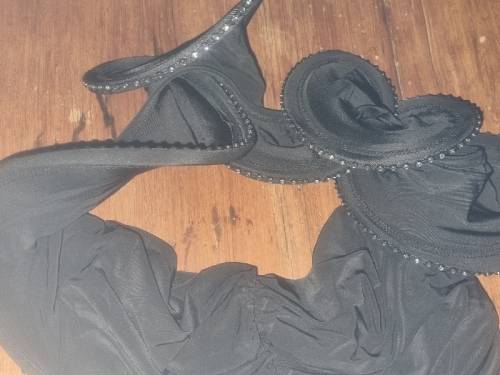 Beautiful Black top with interesting collar detail - Size S