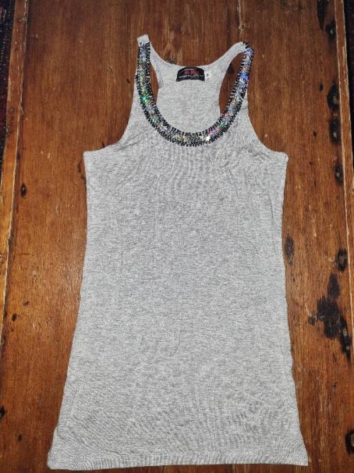 Beautiful Grey Top with glitter detail - Size M