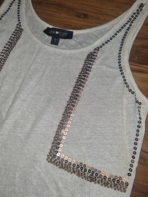 Beautiful Anna Scott 100% Linen Top - Size S