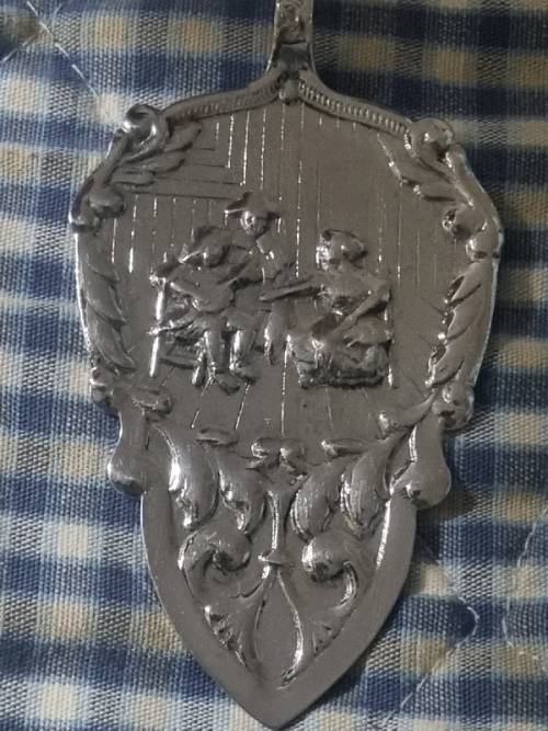 Beautiful Vintage Cake Lifter - Made in Holland