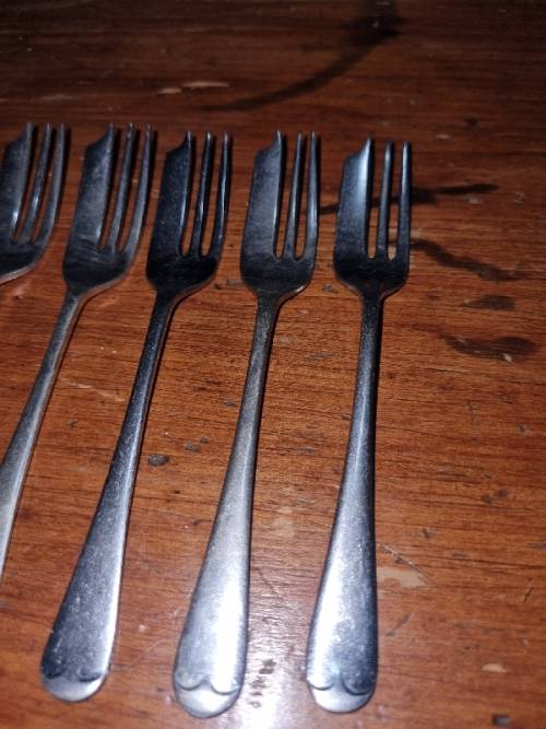 5 x Cake Forks - Made in England