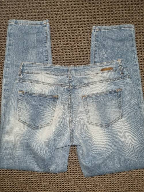 Slim Leg Jeans - Size 10