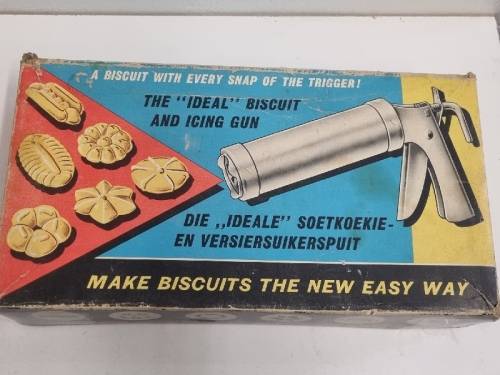 Vintage Ideal Biscuit and Icing Gun