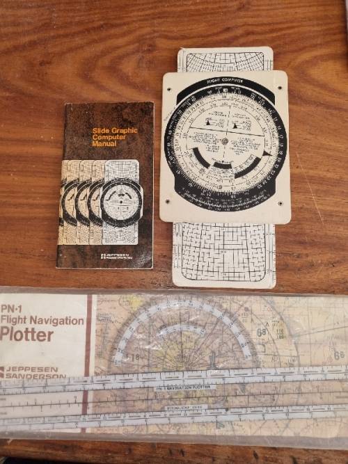 Jeppesen Flight Navigation Plotter & Flight Computer Manual